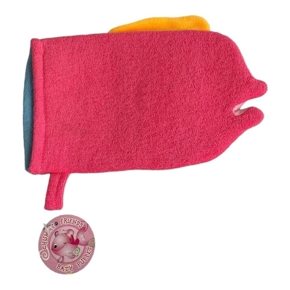 2x NWT Kids Washcloth Chummy Friends Multicolored Fish Shaped Body Washing Glove - Picture 3 of 4